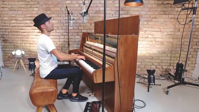 Peter Bence - How to Use A Piano (Master Class) смотреть онлайн