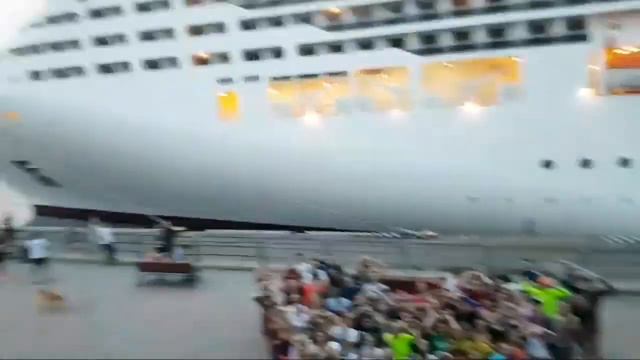 MSC Splendida круизный лайнер смотреть онлайн