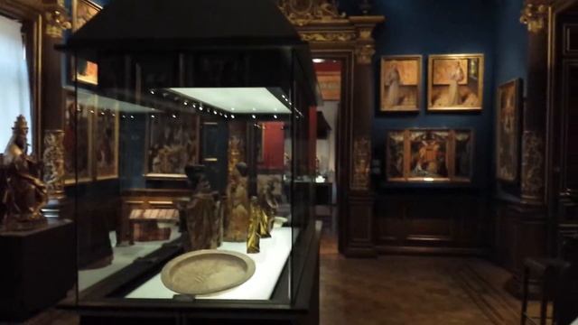 Museo Lázaro Galdiano смотреть онлайн