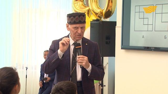 «Самопознание». Мастер-класс академика РАО Шалвы Амонашвили: Симфония чисел смотреть онлайн