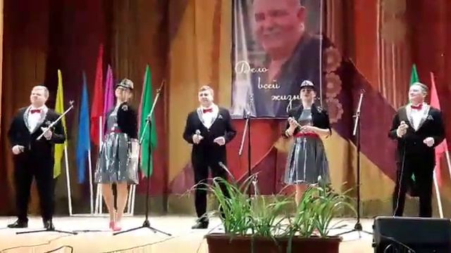 Вокзальная группа "Мы из СССР" - ЗА ТУМАНОМ смотреть онлайн