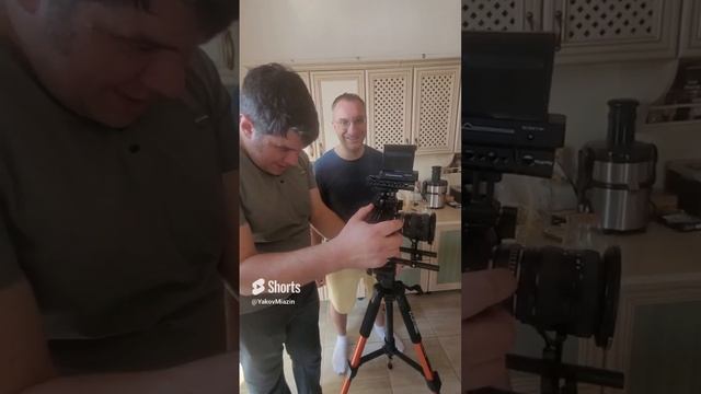 За кадром (Уход - не выход). Разбираемся со сломанным штативом.