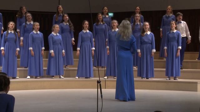 Каталонская народная песня "Muntanyes del Canigo" смотреть онлайн