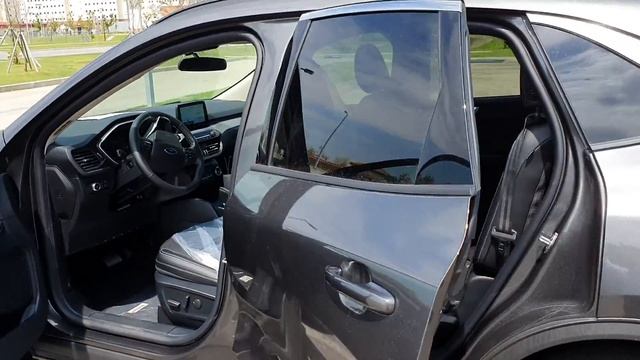 2020 Ford Escape SEL 4WD смотреть онлайн