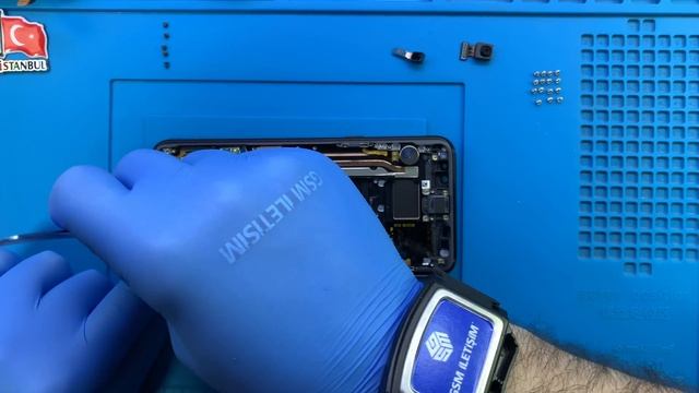 Samsung Galaxy S8+ Ekran Değişimi ??