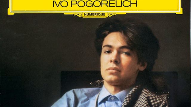 Prokofiev: Piano Sonata No. 6 in A Major, Op. 82 - I. Allegro moderato смотреть онлайн