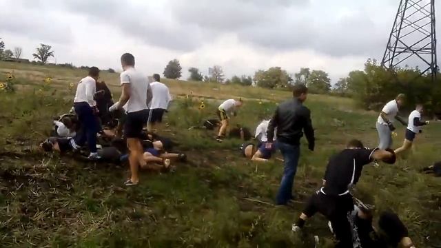 Жёсткая драка хулиганов смотреть онлайн