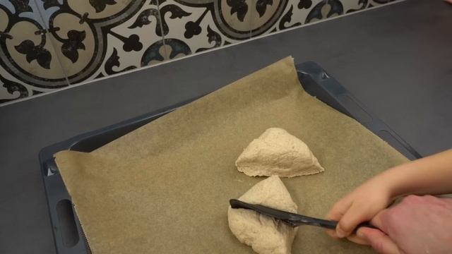 5 jähriger Bäcker backt die besten Brötchen ohne Mehl! смотреть онлайн