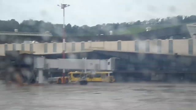 23-06-2019 аэропорт внуково Авиакомпания «ЮТэйр» рейс 249 москва-сочи смотреть онлайн