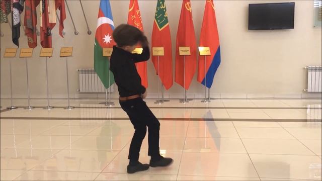 Малыш просто супер танцует лезгинка 2020 Первый Видео Шакир Керимов Lezginka смотреть онлайн