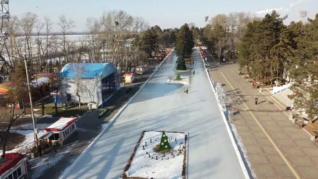 На катке. Хабаровск смотреть онлайн