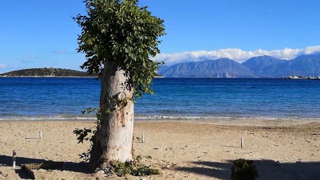 Крит - Аммуди пляж в январе, Агиос Николаос /Ammoudi beach, Agios Nikolaos /Άγιος Νικόλαος смотреть онлайн
