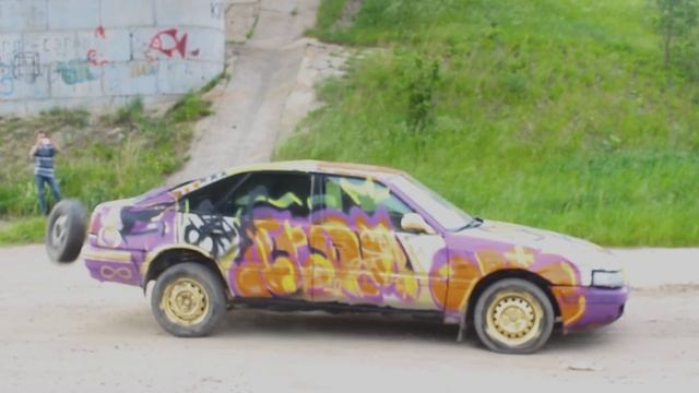 VLOG: СКИНУЛИ КОЛЕСО НА МАШИНУ | СДАЛИ В ЧЕРМЕТ смотреть онлайн