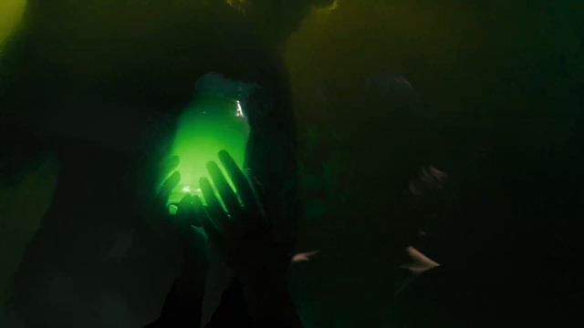 BENT KNEE - Boxes (OFFICIAL VIDEO) смотреть онлайн