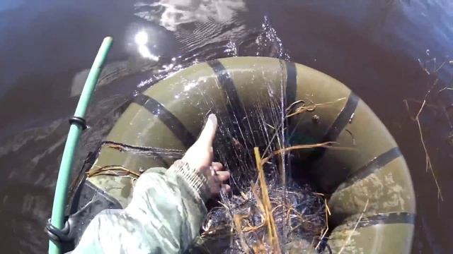Рыбалка на сети после ледохода / Поймали рыбное ассорти смотреть онлайн