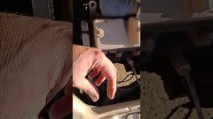 нюанс при замене лампочки габаритов и ходовых огней на lada kalina. lada granta