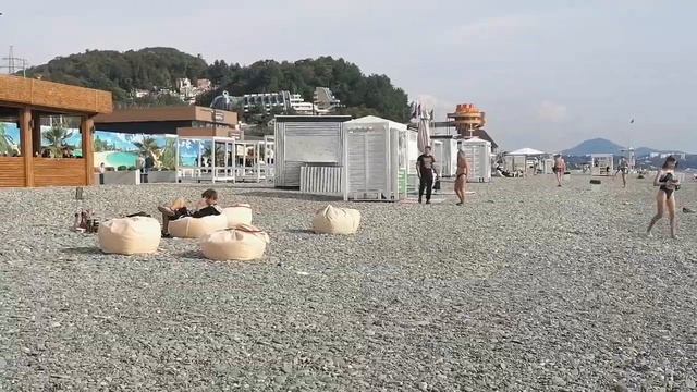 Купальный сезон на Море в Октябре смотреть онлайн