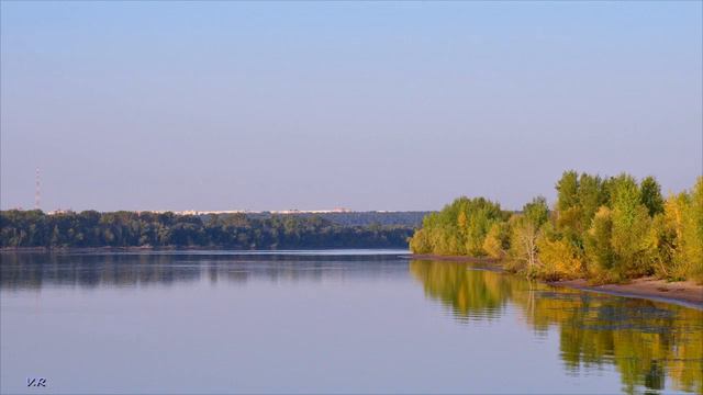 Осенний парк Гульфира и Нурислам Хасановы смотреть онлайн
