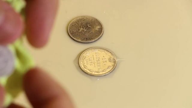 Обзор чистящего средства Shine Coins для серебра от LeonidWWE смотреть онлайн