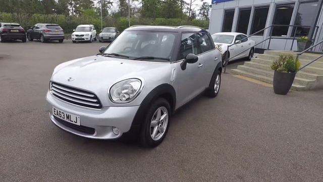 2013 MINI Countryman 1.6 Cooper Automatic with Pepper Pack смотреть онлайн