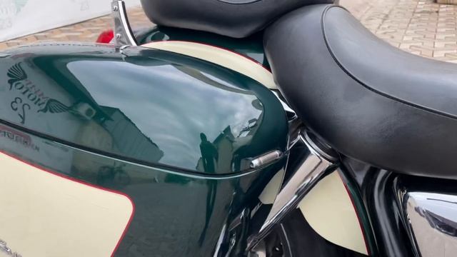 Honda Valkyrie 1500 смотреть онлайн