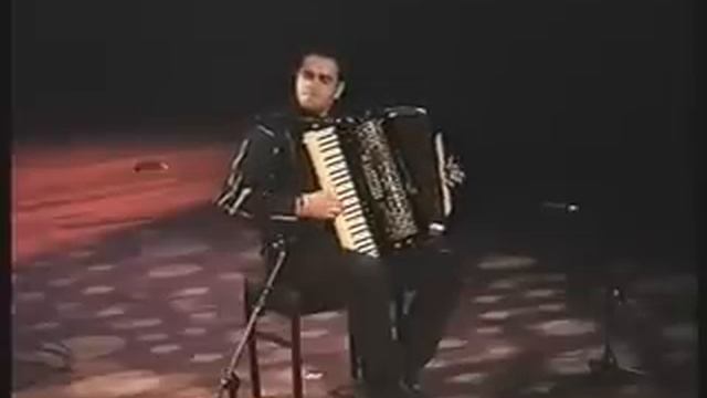 Vincenzo Abbracciante - Czardas von Monti смотреть онлайн