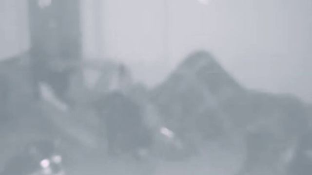 Камера ночью зафиксировала сущность! Кошка тоже внимательно следила! смотреть онлайн