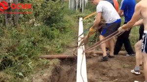 Установка опоры ЛЭП вручную.