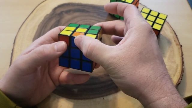 How to solve a Rubiks cube FAST: Beginners Guide to solve your first Rubiks cube #rubikcube [250] смотреть онлайн