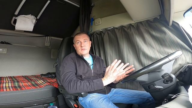 КАК РАЗВЕРНУТЬ АВТОПОЕЗД ТАНДЕМ! смотреть онлайн