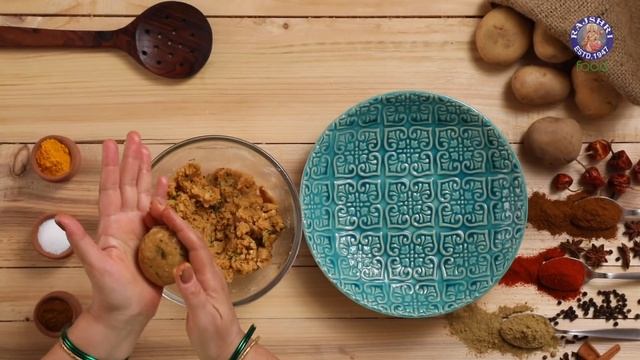 Crispy Potato Cutlet Recipe | How To Make Potato Cutlet | MOTHER'S RECIPE | Veg Cutlet Ideas смотреть онлайн