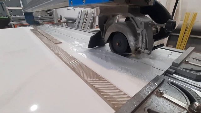 резка керамогранита 1600х800 на станке Wandeli смотреть онлайн