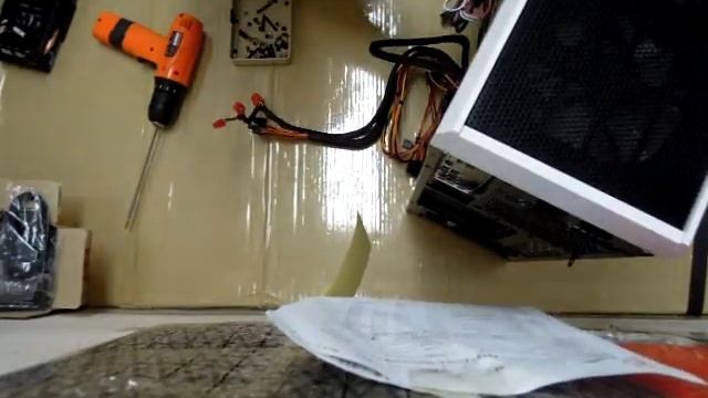 Computer Assembly Process - Intel i5-3470 & HD7850 System смотреть онлайн