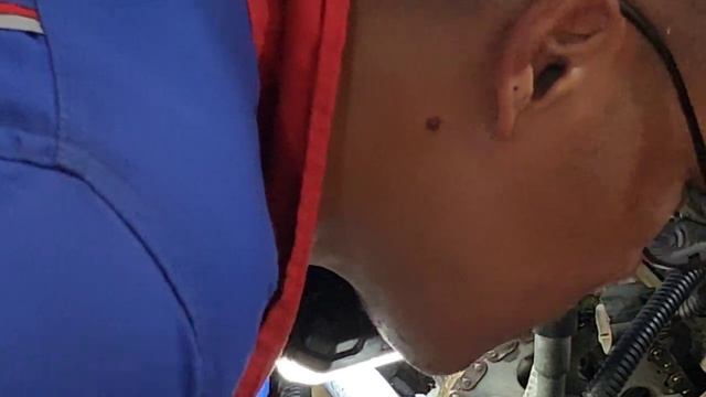 ford grand marquis 2002 how to change valve seal with out removing head смотреть онлайн