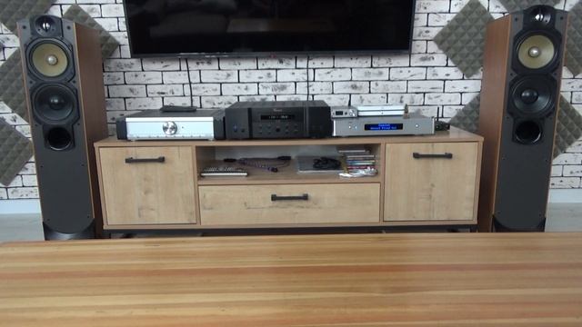 Краткий обзор и пример звучания Vincent SV 232 + NAD M51 + Paradigm Reference Studio 60 v.3 смотреть онлайн