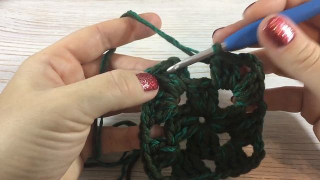 КАК СВЯЗАТЬ КРЮЧКОМ ЕЛОЧКУ "РЕТРО" / МАСТЕР-КЛАСС / HOW TO CROCHET CHRISTMAS TREE смотреть онлайн