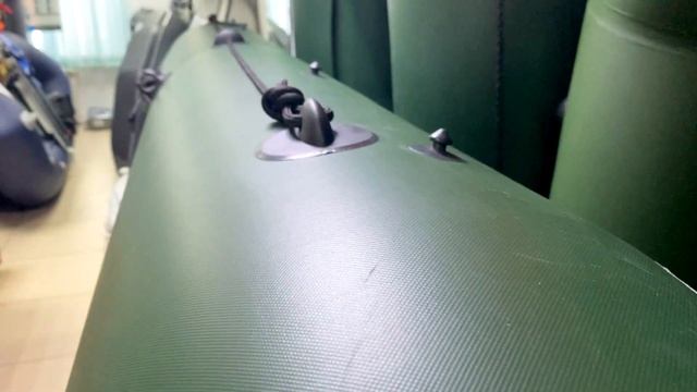 Когда нужно начинать готовиться к сплаву? Обзор гребной лодки с тентом UREX 35