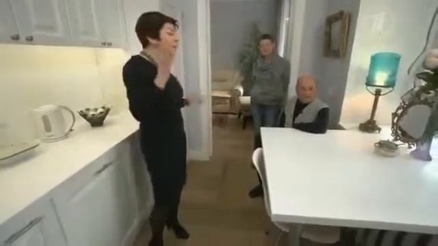 Идеальный ремонт. Кухня с большой рабочей поверхностью смотреть онлайн