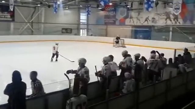 Гол в ворота ХК Домодедово. смотреть онлайн