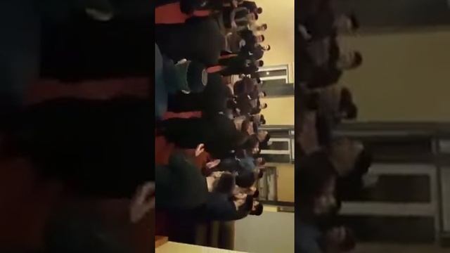 Зикр в медресе Р.Кадырова смотреть онлайн
