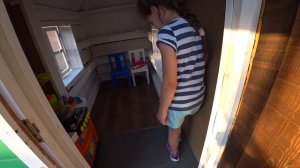 Детский игровой домик из поддонов