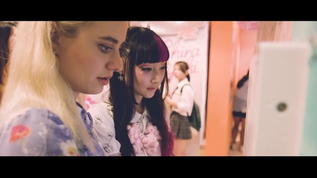 Harajuku & Lolita Fashion ∞ CULTURE CHIC w/ Sonya Esman смотреть онлайн