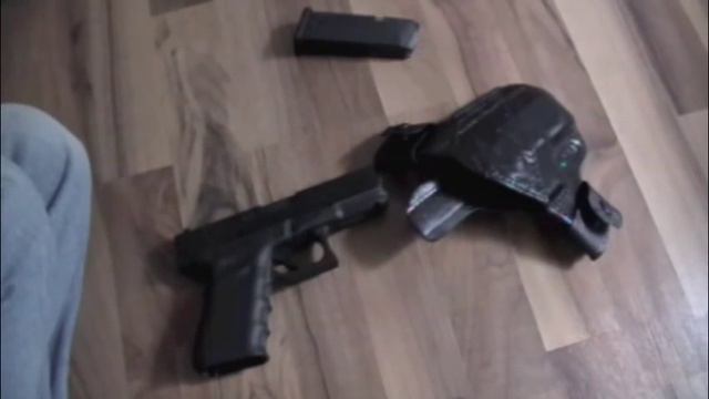 Breaking in a New Leather Holster смотреть онлайн