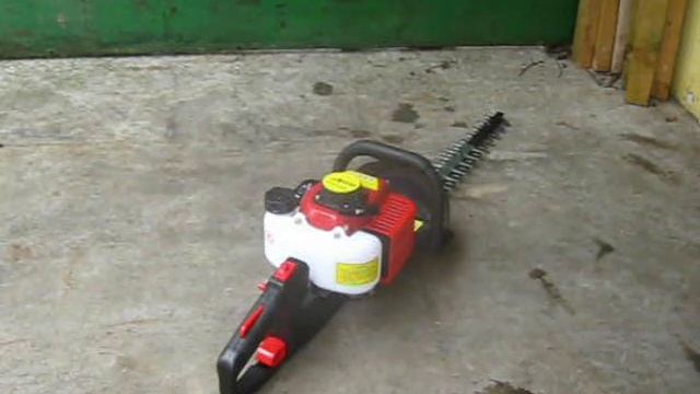 Taille haie thermique poignée pivotante TT-HT230B 99dB 25.5cc 1.1Kw bc-elec.com смотреть онлайн