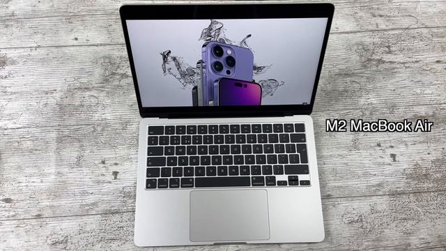 M2 MacBook Air vs M1 MacBook Air - WHICH SHOULD YOU BUY? смотреть онлайн