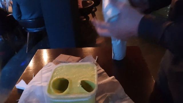 слепки рук свадьба смотреть онлайн