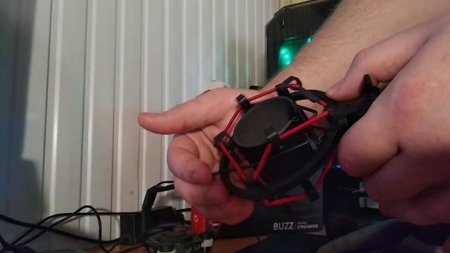 TRUST GXT 244 BUZZ - ОБЗОР И ТЕСТ МИКРОФОНА смотреть онлайн