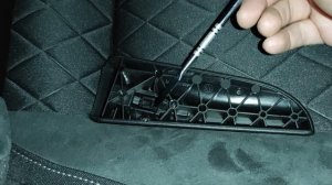 Skoda Rapid 2G 2021 года. Как снять передние сиденья и облицовочный пластик с них.