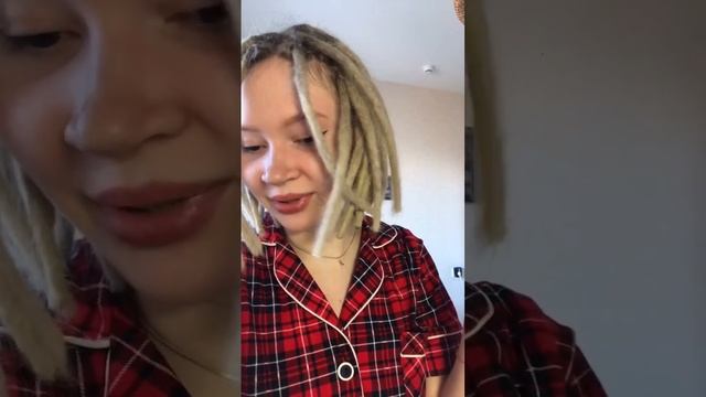 СТИРАЮ КАРДИГАН ИЗ АЛИЗЕ ПУФФИ В МАШИНКЕ!!! #youtubeshorts #кардиган #кардиганизквадратиков смотреть онлайн