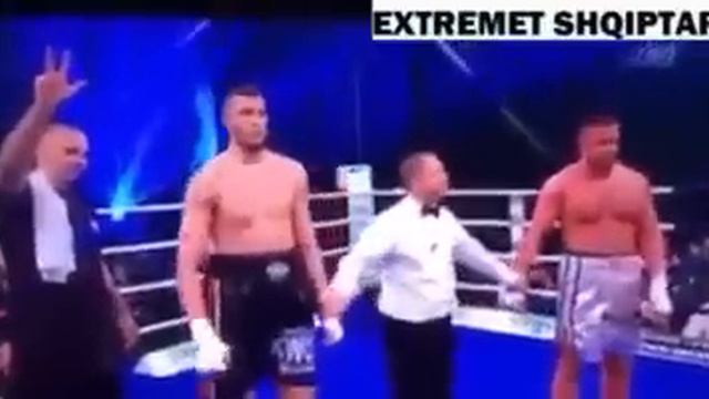 kqyre cka i bon shqiptari serbit dhe trainerit te tij смотреть онлайн